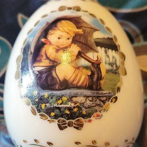 MINT CONDITION! By The Danbury Mint, M.J. Hummel Porcelain Egg Figurine (1994)